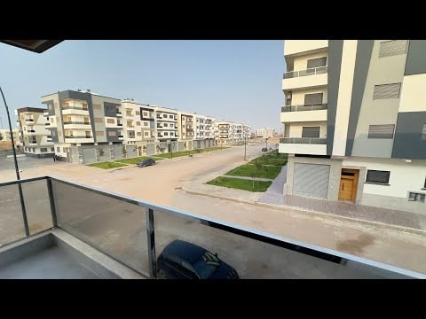 Property video thumbnail - DHQo3SZvjCg